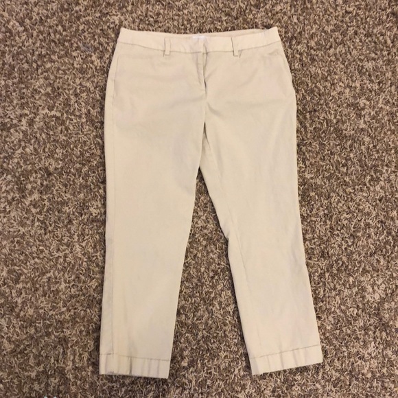 New York & Company Capri Pants - Picture 2 of 4